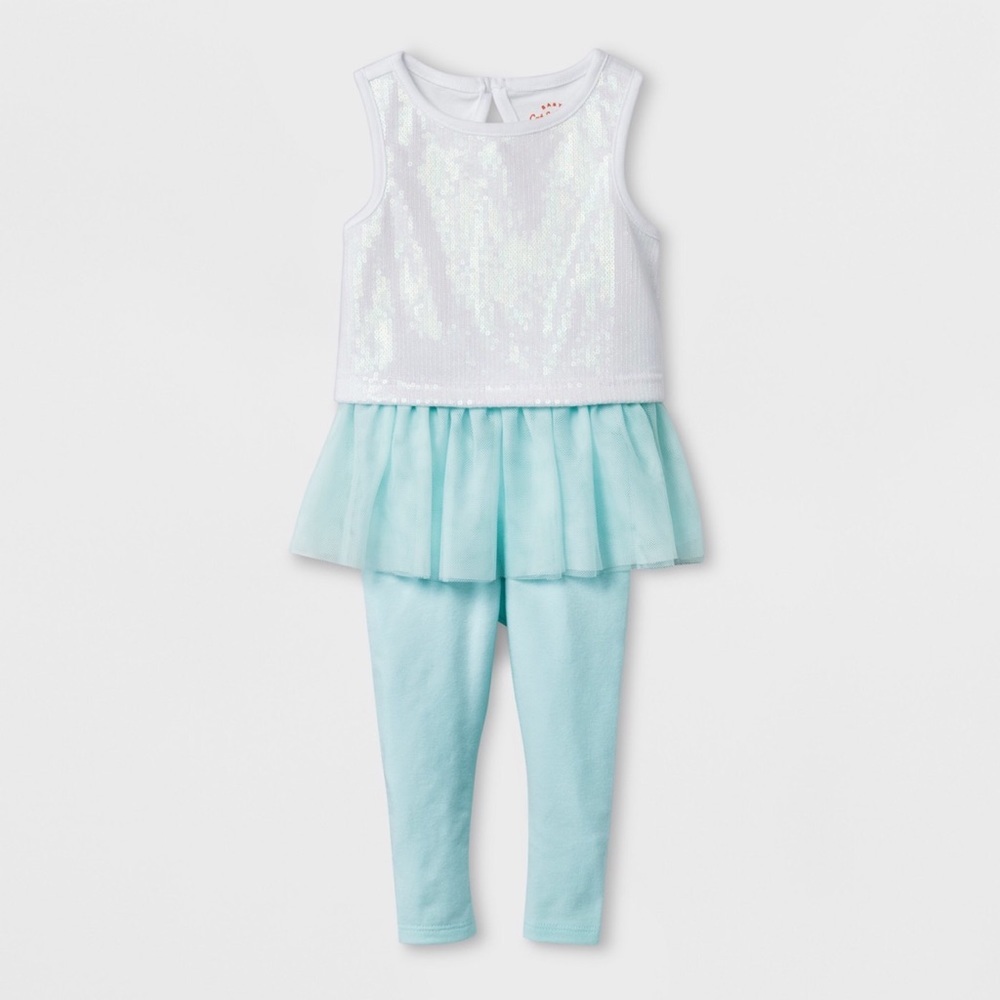 Adorable 2pc baby Cat & Jack outfit. Sz Newborn